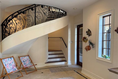 Casa en venta en Clearwater, Florida, 5 dormitorios, 674.56 m2 № 2200898 - foto 4