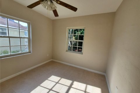 Immobilier commercial à vendre à Miami, Floride: 109.25 m2 № 1985229 - photo 26