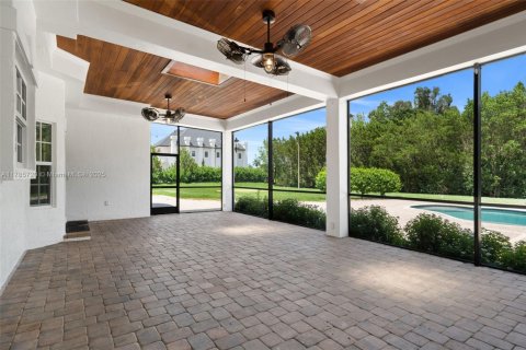 House in Southwest Ranches, Florida 5 bedrooms, 503.9 sq.m. № 1738580 - photo 24