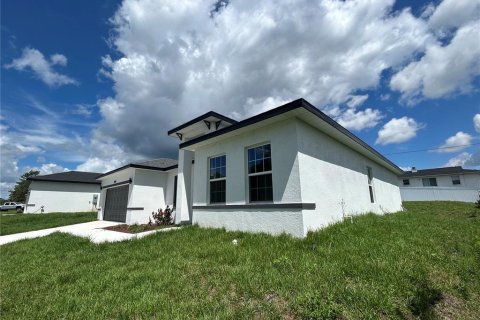 House in Ocala, Florida 4 bedrooms, 166.48 sq.m. № 2258643 - photo 6