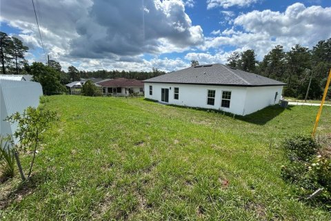House in Ocala, Florida 4 bedrooms, 166.48 sq.m. № 2258643 - photo 8