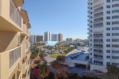 Condominio en venta en Daytona Beach, Florida, 3 dormitorios, 199.74 m2 № 2166387 - foto 21