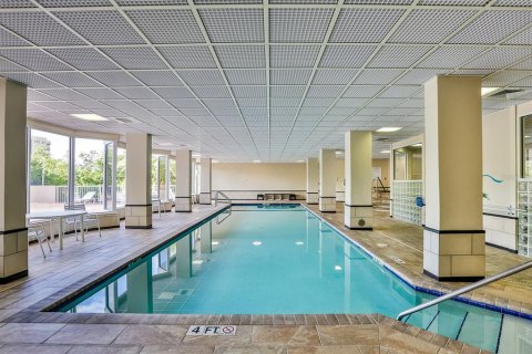 Condominio en venta en Daytona Beach, Florida, 3 dormitorios, 199.74 m2 № 2166387 - foto 3