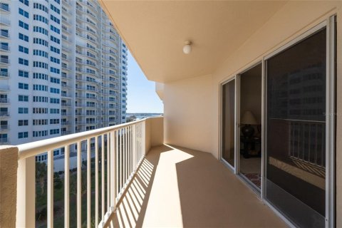 Condominio en venta en Daytona Beach, Florida, 3 dormitorios, 199.74 m2 № 2166387 - foto 17