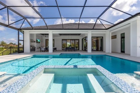 Villa ou maison à vendre à Fort Myers, Floride: 4 chambres, 350.06 m2 № 2227168 - photo 2