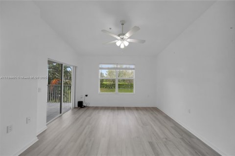 Copropriété à vendre à Naples, Floride: 3 chambres № 1799555 - photo 4