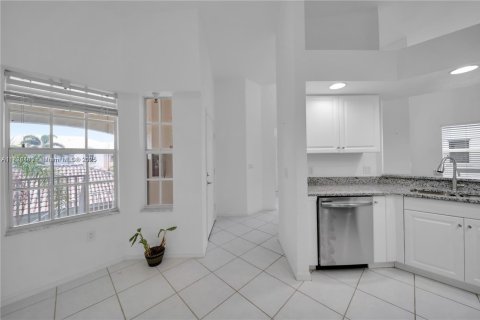 Copropriété à vendre à Naples, Floride: 3 chambres № 1799555 - photo 18