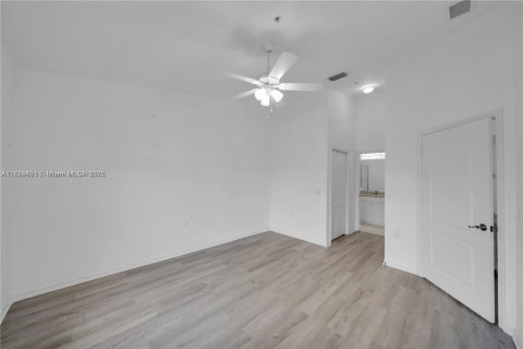 Copropriété à vendre à Naples, Floride: 3 chambres № 1799555 - photo 3