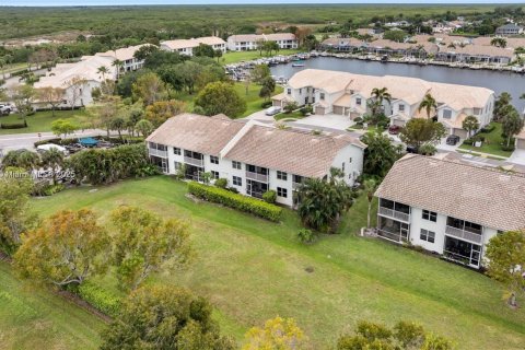 Copropriété à vendre à Naples, Floride: 3 chambres № 1799555 - photo 30