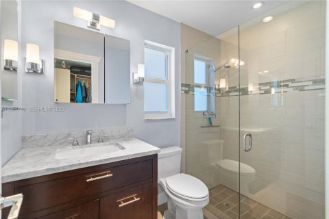 Casa en venta en Pembroke Pines, Florida, 2 dormitorios, 121.52 m2 № 2011669 - foto 26