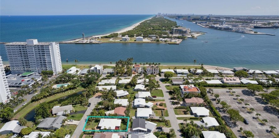 House in Fort Lauderdale, Florida 3 bedrooms, 123 sq.m. № 1934427