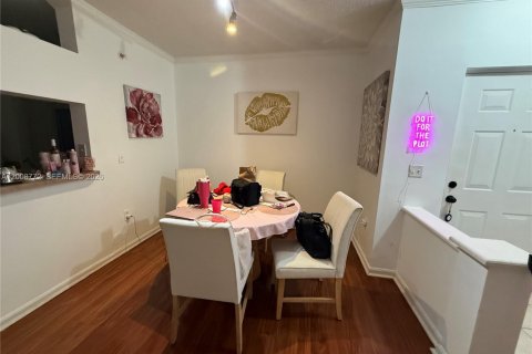 Condo in Sunny Isles Beach, Florida, 1 bedroom  № 2076143 - photo 7