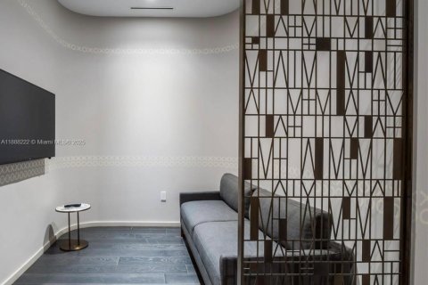 Купить кондоминиум в Майами, Флорида 64.29м2, № 2021262 - фото 6