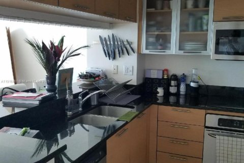 Copropriété à vendre à Miami, Floride: 1 chambre, 70.33 m2 № 2016680 - photo 6