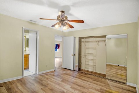 House in Saint Petersburg, Florida 2 bedrooms, 142.6 sq.m. № 1561948 - photo 27