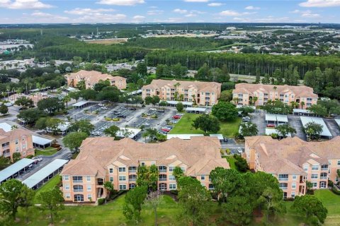 Condo in Orlando, Florida, 3 bedrooms  № 1886047 - photo 23