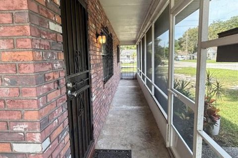 Villa ou maison à vendre à Winter Haven, Floride: 2 chambres, 129.32 m2 № 1919782 - photo 25