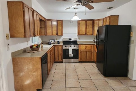 Villa ou maison à vendre à Winter Haven, Floride: 2 chambres, 129.32 m2 № 1919782 - photo 4