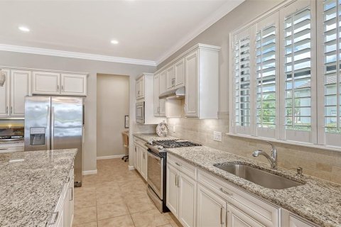 House in Sarasota, Florida 3 bedrooms, 196.02 sq.m. № 1618391 - photo 22