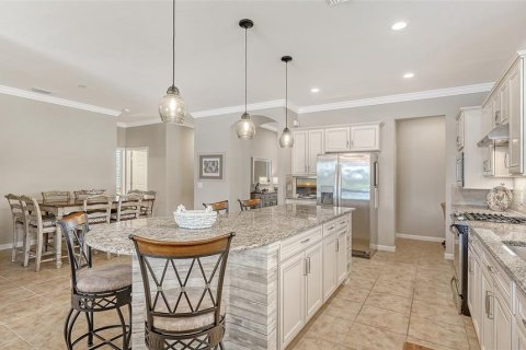 House in Sarasota, Florida 3 bedrooms, 196.02 sq.m. № 1618391 - photo 23