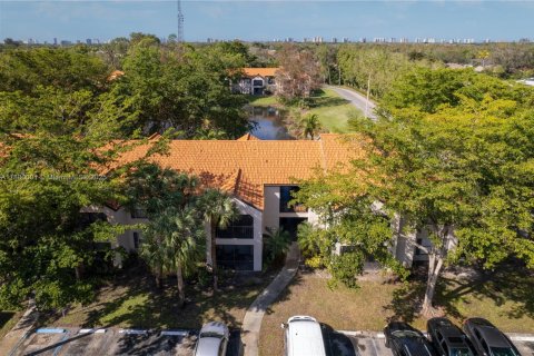 Condominio en venta en Naples, Florida, 2 dormitorios, 85.47 m2 № 1942839 - foto 23