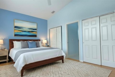 House in Boynton Beach, Florida 3 bedrooms, 151.15 sq.m. № 2038231 - photo 20