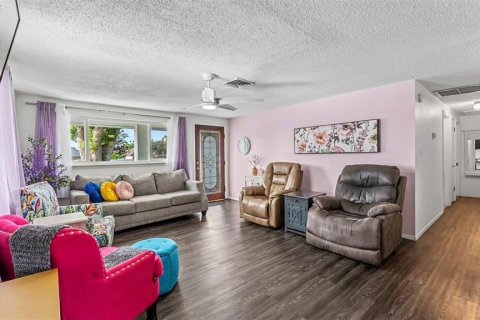 Villa ou maison à vendre à Lakeland, Floride: 3 chambres, 121.79 m2 № 2351940 - photo 29