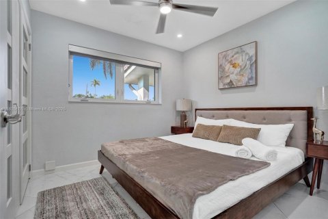 House in Fort Lauderdale, Florida 3 bedrooms, 131.27 sq.m. № 1794823 - photo 17