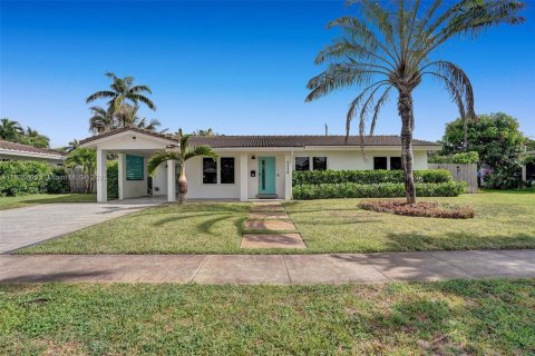 House in Fort Lauderdale, Florida 3 bedrooms, 131.27 sq.m. № 1794823 - photo 25