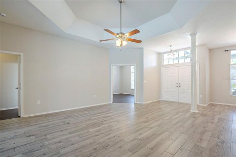 House in Trinity, Florida 4 bedrooms, 199.46 sq.m. № 1855417 - photo 9