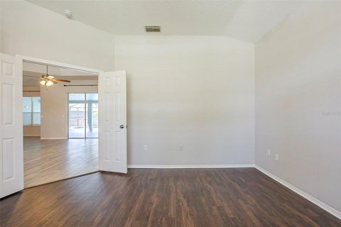House in Trinity, Florida 4 bedrooms, 199.46 sq.m. № 1855417 - photo 29