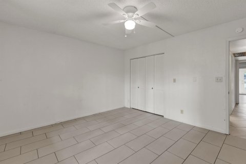 Copropriété à vendre à Coconut Creek, Floride: 2 chambres, 107.4 m2 № 2084841 - photo 19