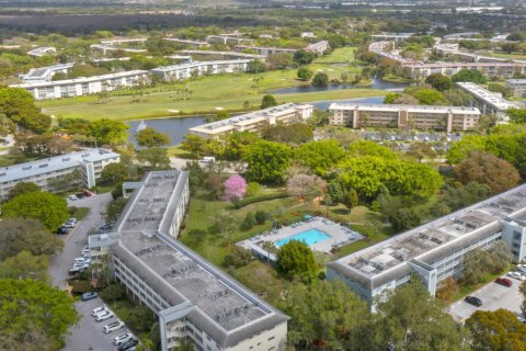 Copropriété à vendre à Coconut Creek, Floride: 2 chambres, 107.4 m2 № 2084841 - photo 30
