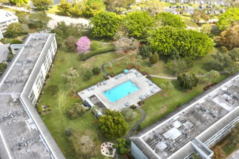 Copropriété à vendre à Coconut Creek, Floride: 2 chambres, 107.4 m2 № 2084841 - photo 24