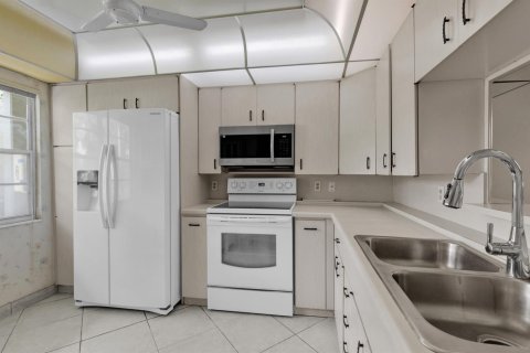 Copropriété à vendre à Coconut Creek, Floride: 2 chambres, 107.4 m2 № 2084841 - photo 5