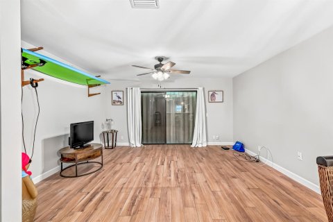 Copropriété à louer à Jensen Beach, Floride: 2 chambres, 117.99 m2 № 2249287 - photo 7