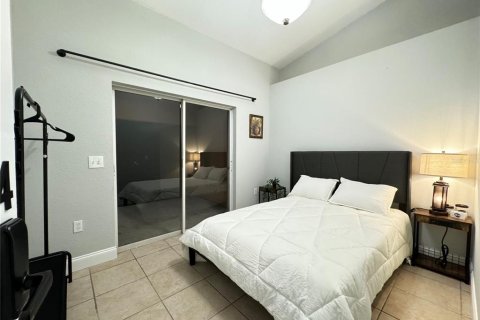 House in Lakeland, Florida 4 bedrooms, 188.31 sq.m. № 2210249 - photo 29