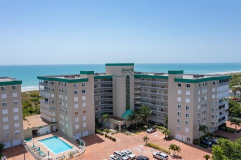 Condo in Cocoa Beach, Florida, 2 bedrooms  № 2379571
