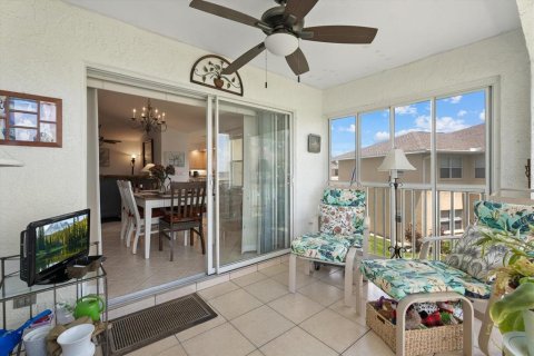 Condo in North Port, Florida, 2 bedrooms  № 2304440 - photo 27