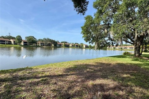 Condominio en venta en Oldsmar, Florida, 2 dormitorios, 97.83 m2 № 1736805 - foto 3