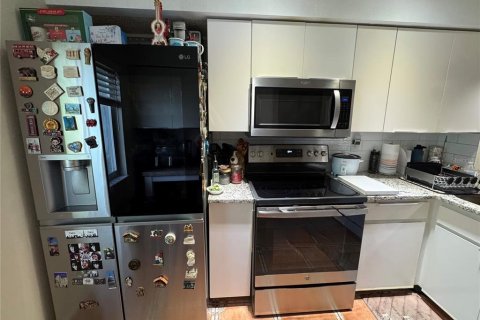 Condominio en venta en Oldsmar, Florida, 2 dormitorios, 97.83 m2 № 1736805 - foto 8
