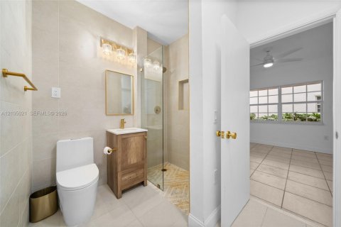 Villa ou maison à vendre à Coral Gables, Floride: 5 chambres, 397.06 m2 № 2417725 - photo 25