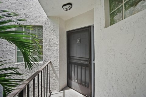 Condo in Boynton Beach, Florida, 2 bedrooms  № 2086506 - photo 22