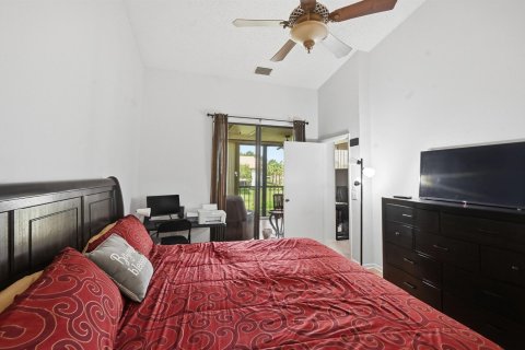 Condo in Boynton Beach, Florida, 2 bedrooms  № 2086506 - photo 15