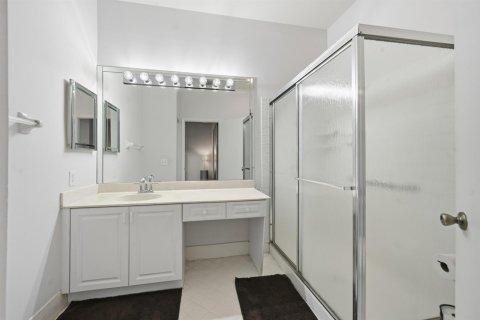 Condo in Boynton Beach, Florida, 2 bedrooms  № 2086506 - photo 17
