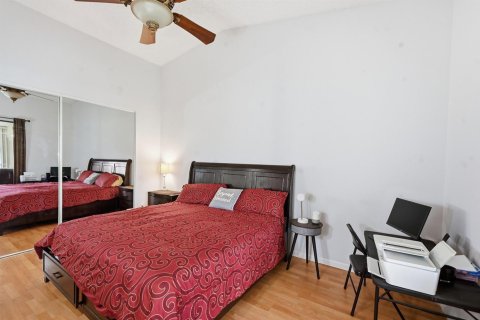 Condo in Boynton Beach, Florida, 2 bedrooms  № 2086506 - photo 16