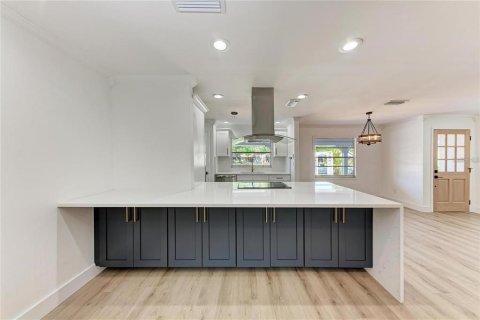 Villa ou maison à louer à Sarasota, Floride: 3 chambres, 122.63 m2 № 1918983 - photo 9
