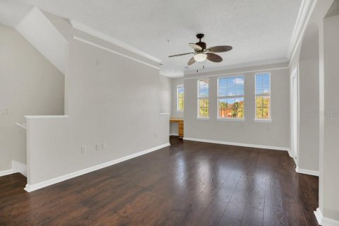 Condo in Orlando, Florida, 2 bedrooms  № 1785556 - photo 6