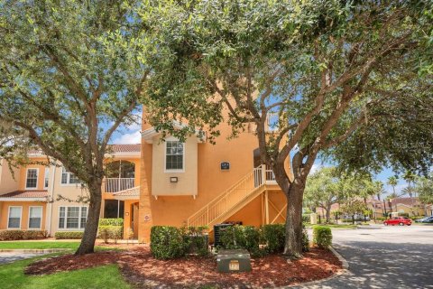 Condo in Orlando, Florida, 2 bedrooms  № 1785556 - photo 3
