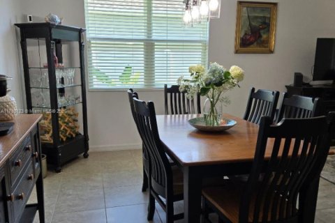 House in Sebastian, Florida 3 bedrooms, 163.51 sq.m. № 1696858 - photo 20